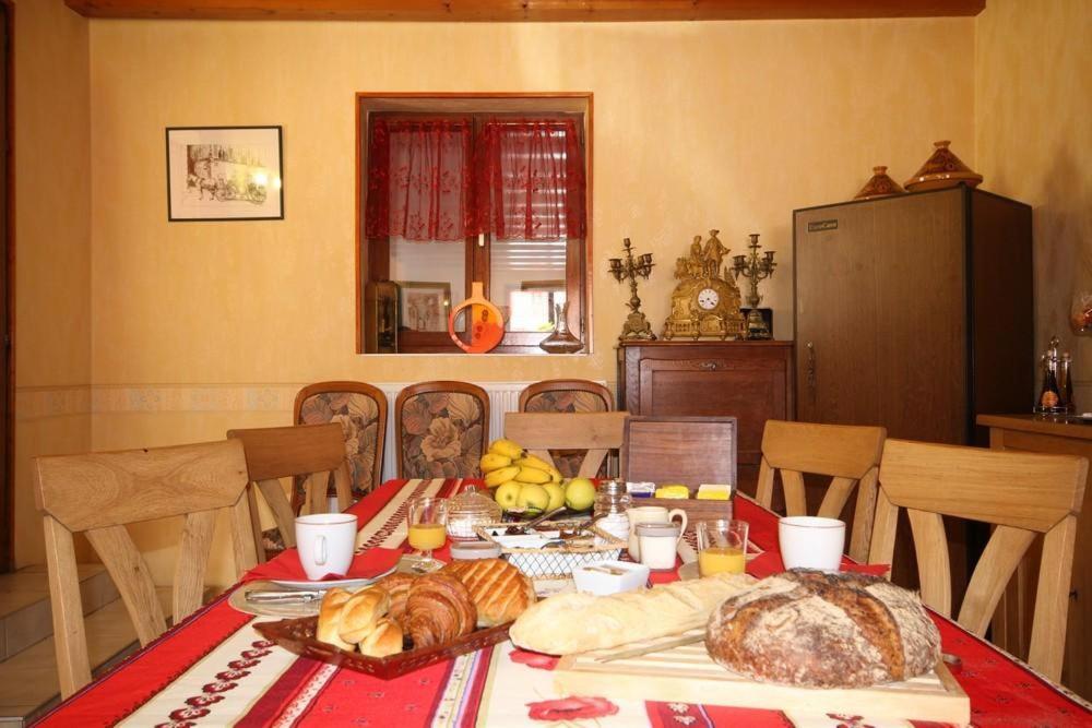 Chez Marie-Anne Bed & Breakfast Sacquenay Exterior foto